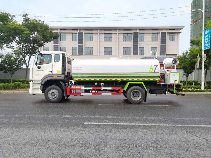 重汽15噸灑水車 重汽15噸灑水車