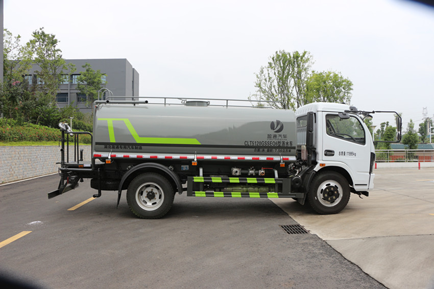 �v����8����ˮ܇-�|�L8����ˮ܇�r��-����ӯͨ