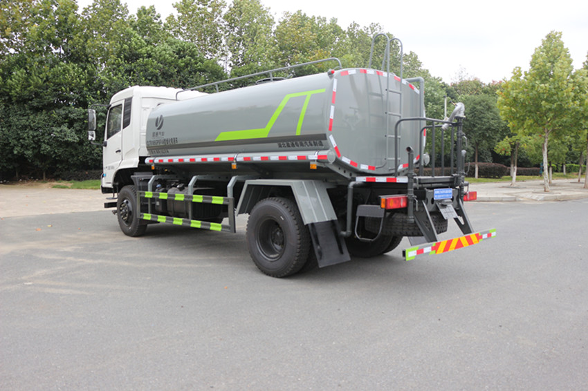 15����ˮ܇һ������X-15����ˮ܇һ������X�r���r-����ӯͨ