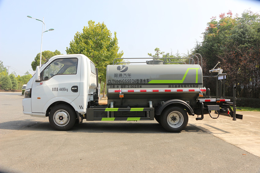 �|�L(f��ng)С���{(l��n)�ƞ�ˮ܇-�|�L(f��ng)2.7����ˮ܇