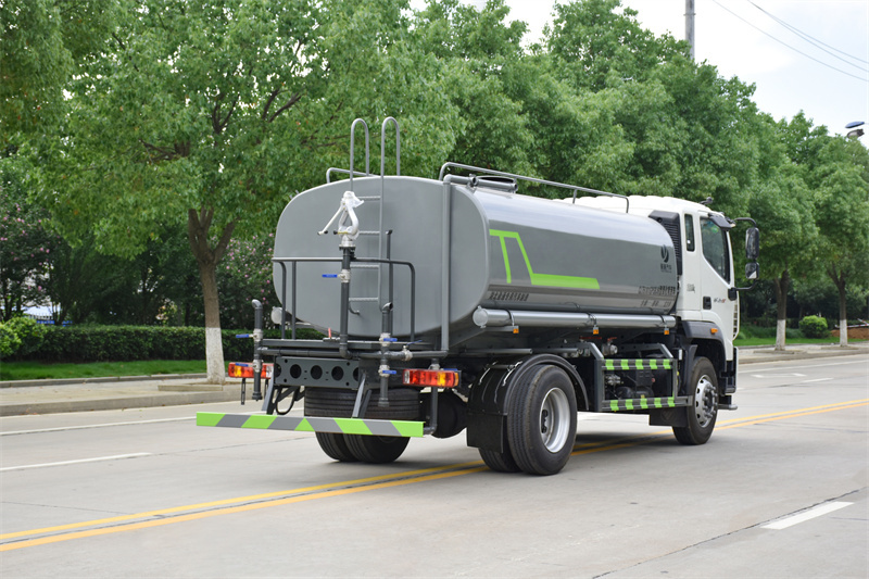 ����12����ˮ܇